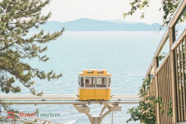 Tàu ngắm cảnh biển Haeundae(Hàn Quốc)