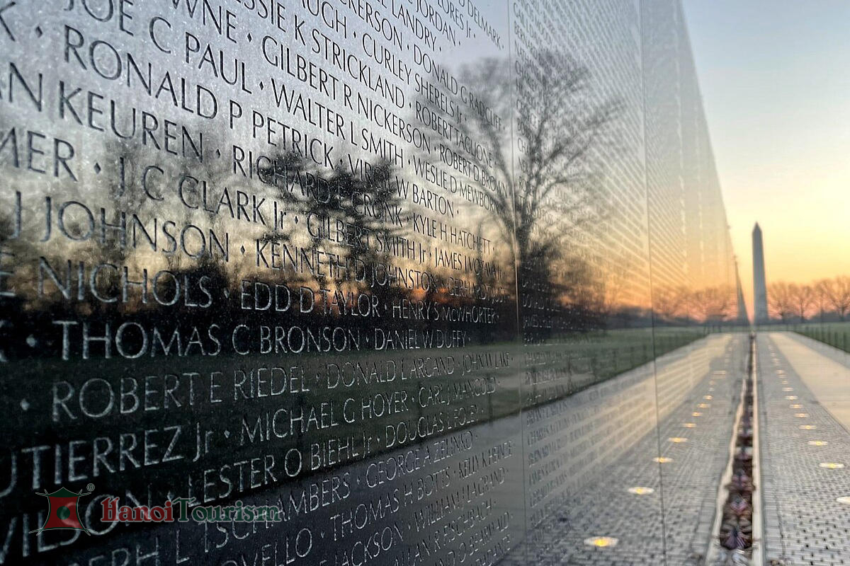 Black Wall (Vietnam Veterans Memorial) – Washington, D.C -Hoa Kỳ