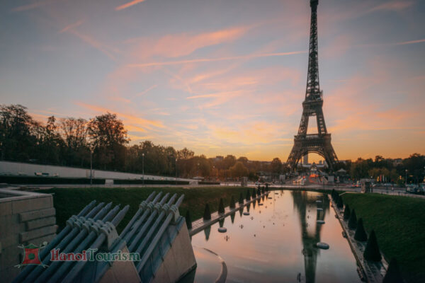 Quảng trường Place de Trocadéro – Paris - Pháp