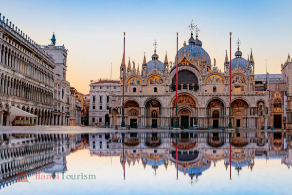 Thánh đường Thánh Máccô (Saint Mark's Basilica) - Ý