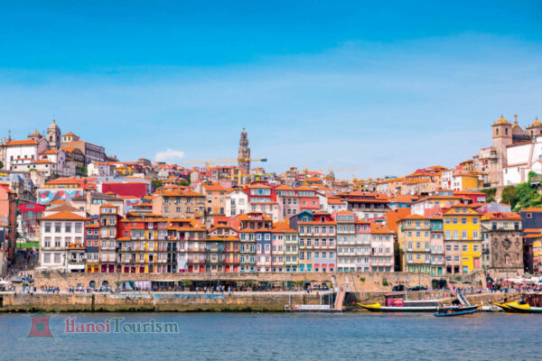 Khu phố Alfama (phố cổ) – Lisbon- Bồ Đào Nha