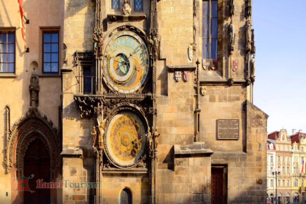 Tháp đồng hồ thiên văn – Praha- Séc