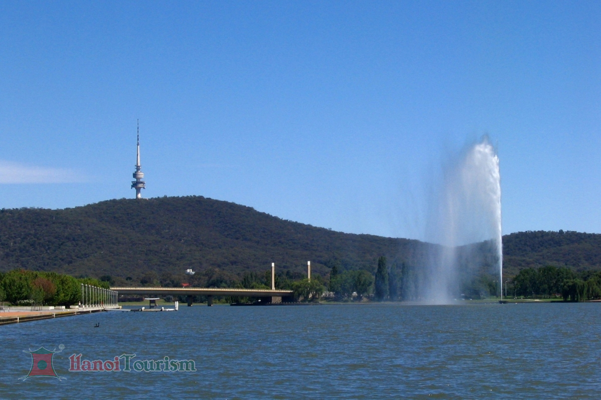 Captain Cook Memorial Jet – Canberra – Úc